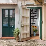 Politeama\'S Corner- Affitti Brevi Italia